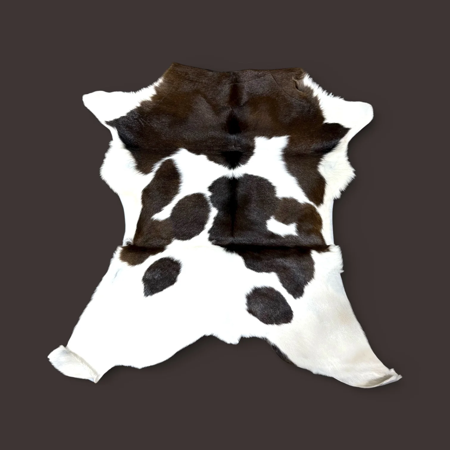 3-4’ calf hide (g32)