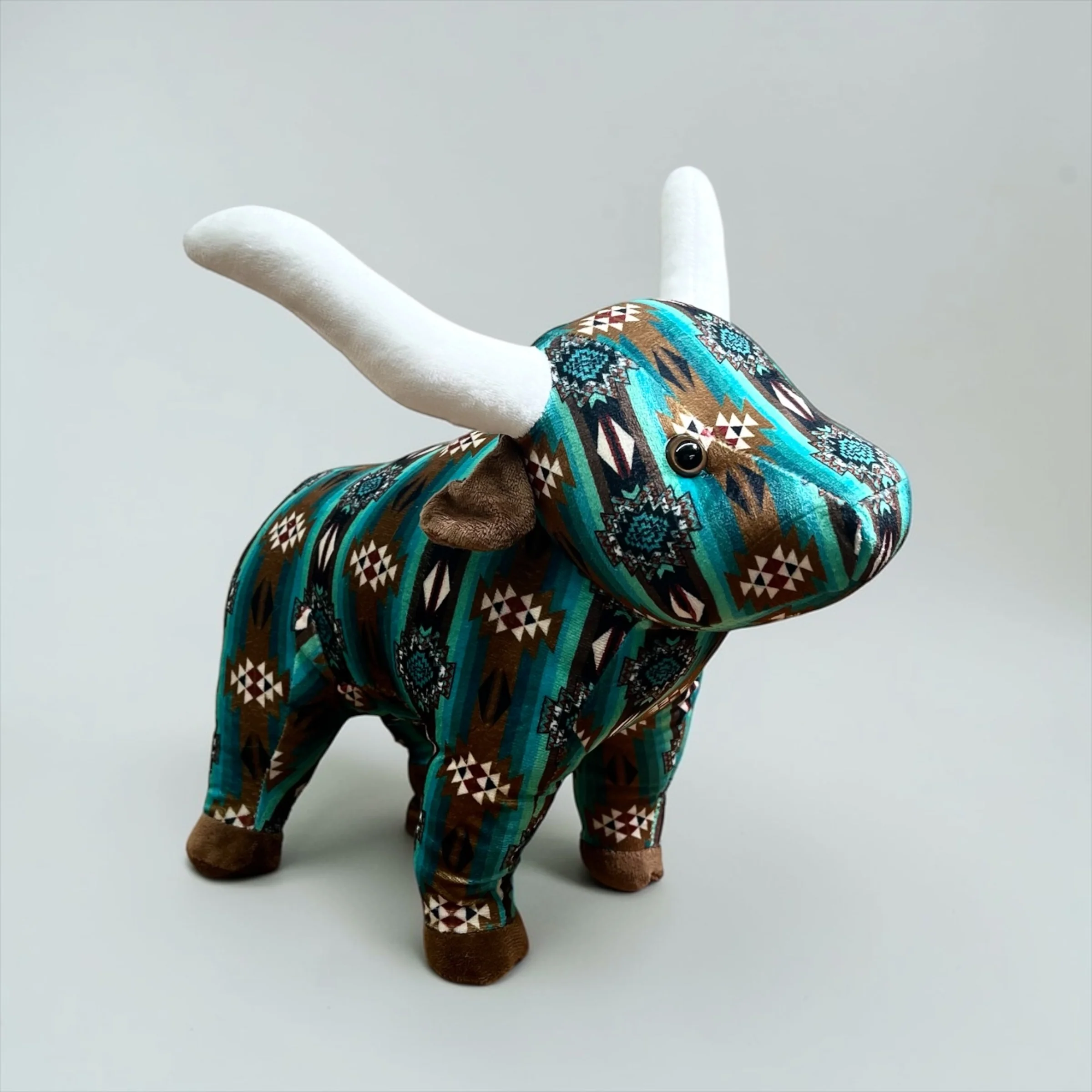 Emerald Aztec longhorn- medium farm pal