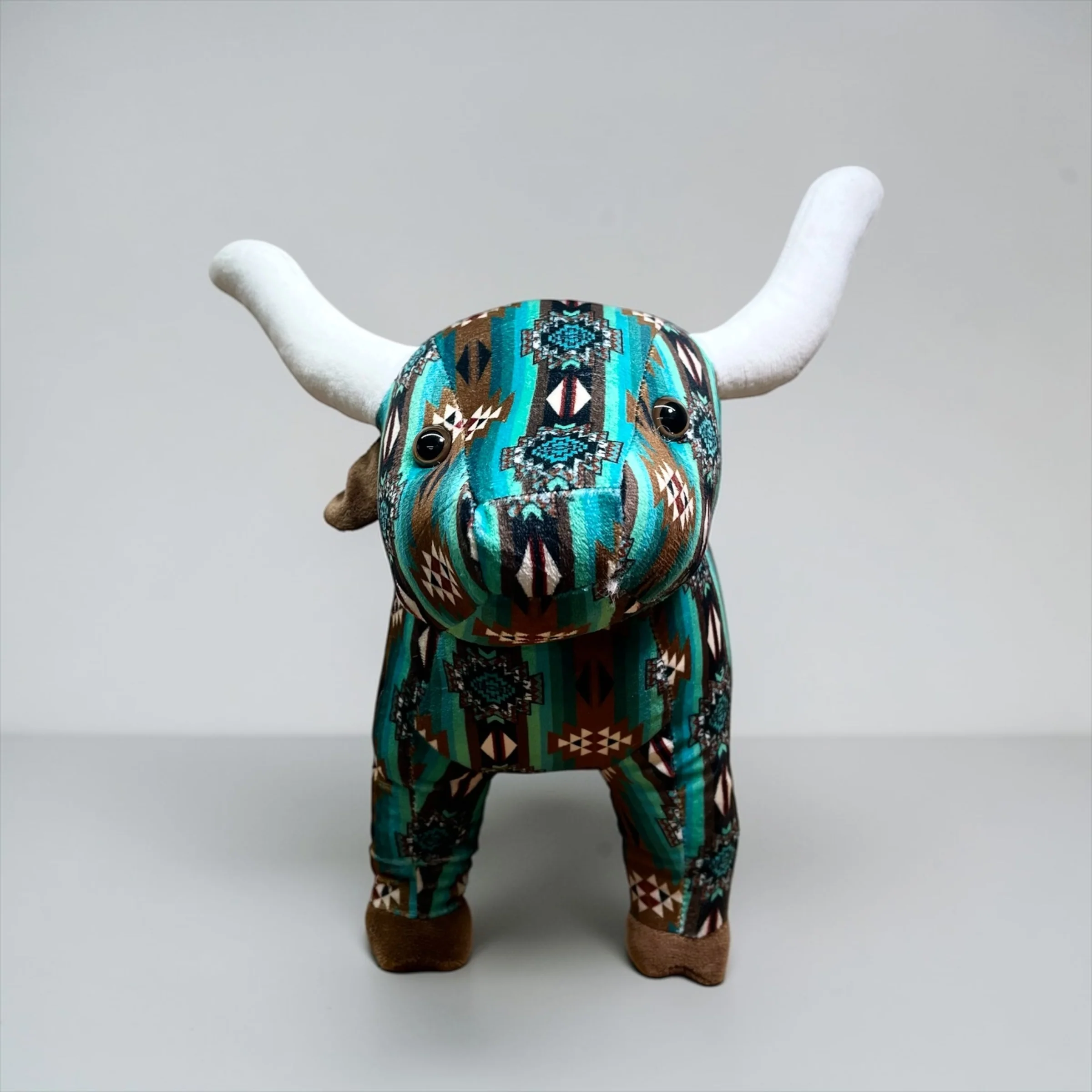 Emerald Aztec longhorn- medium farm pal - Image 2