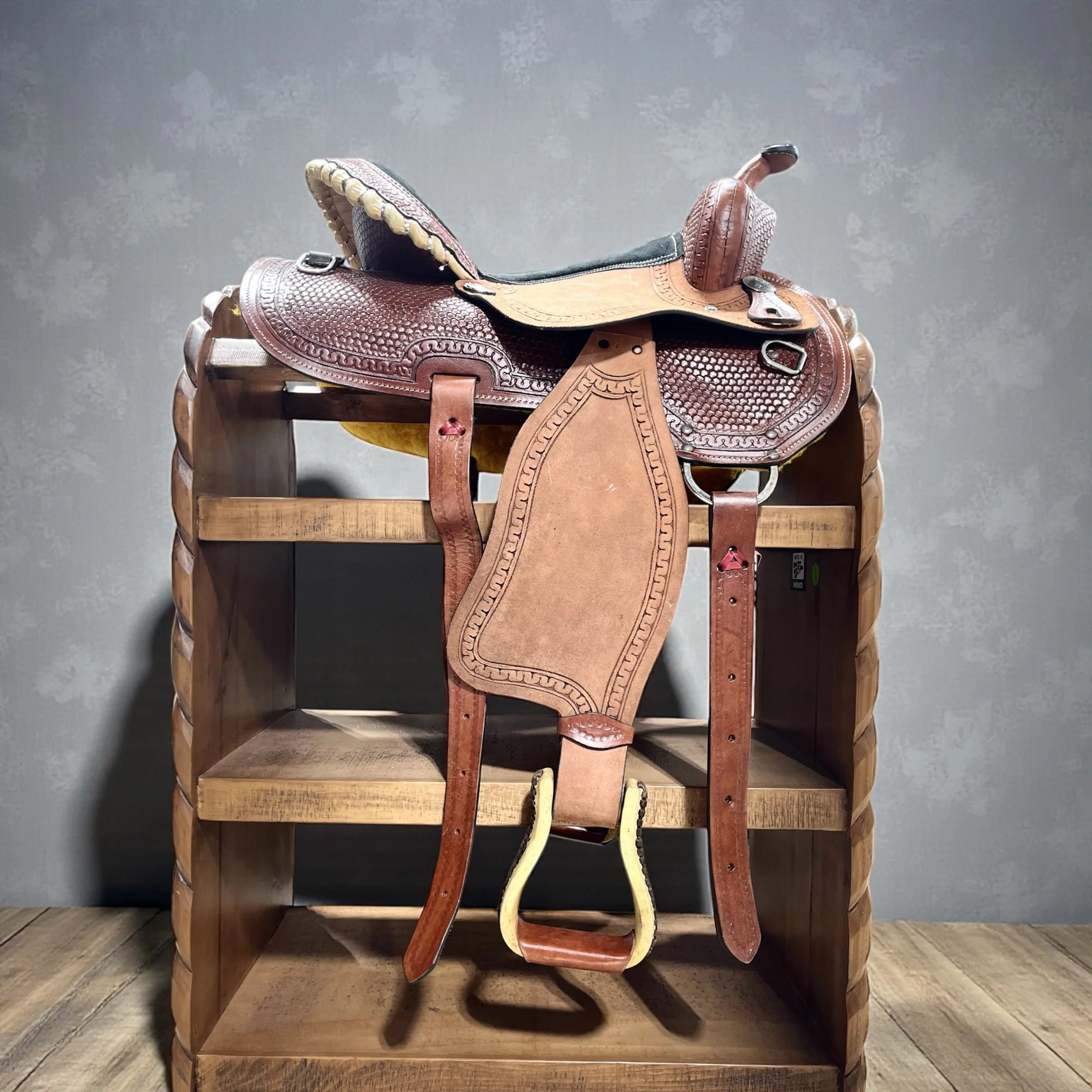 Genuine leather saddle