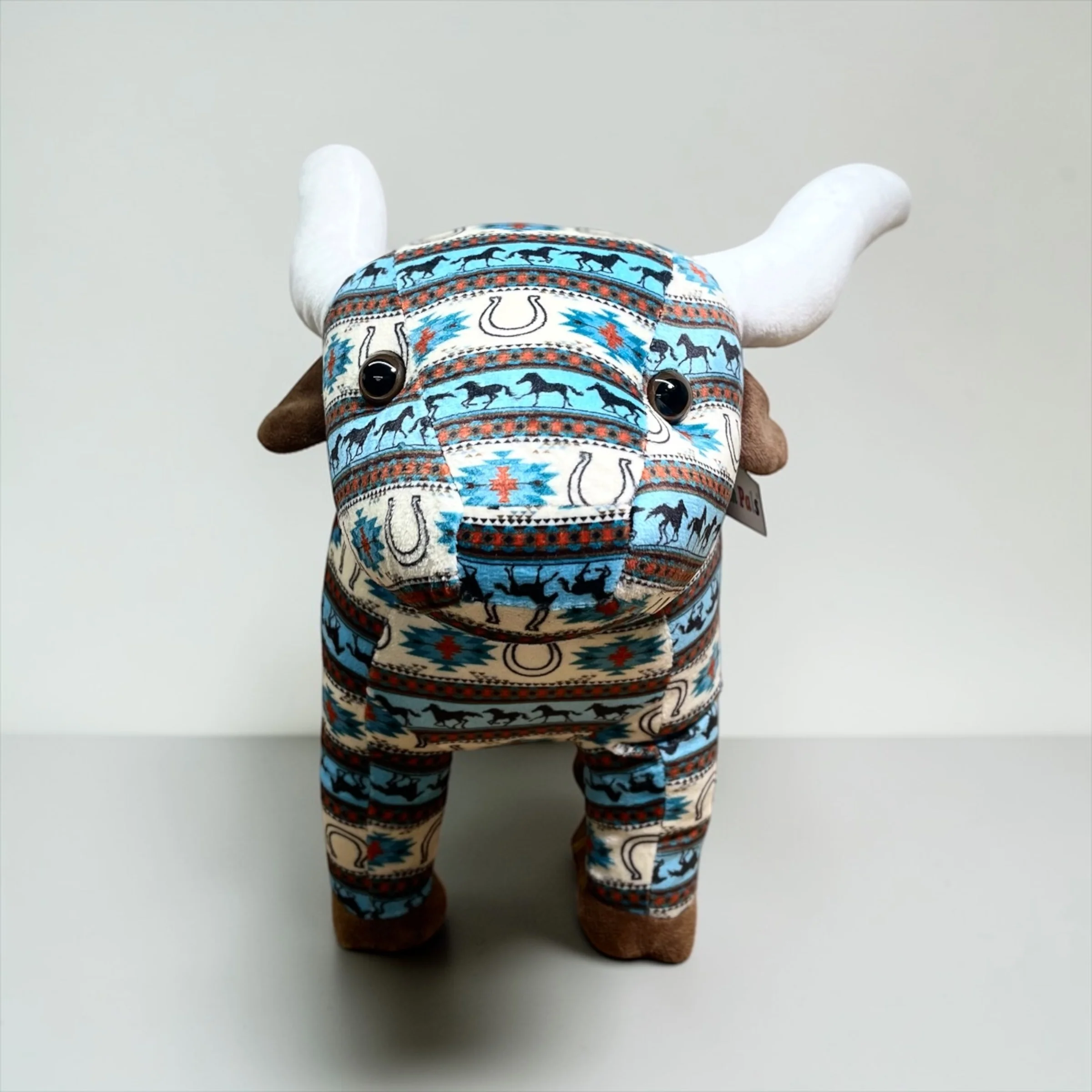 Horseshoe Aztec longhorn- medium farm pal - Image 2