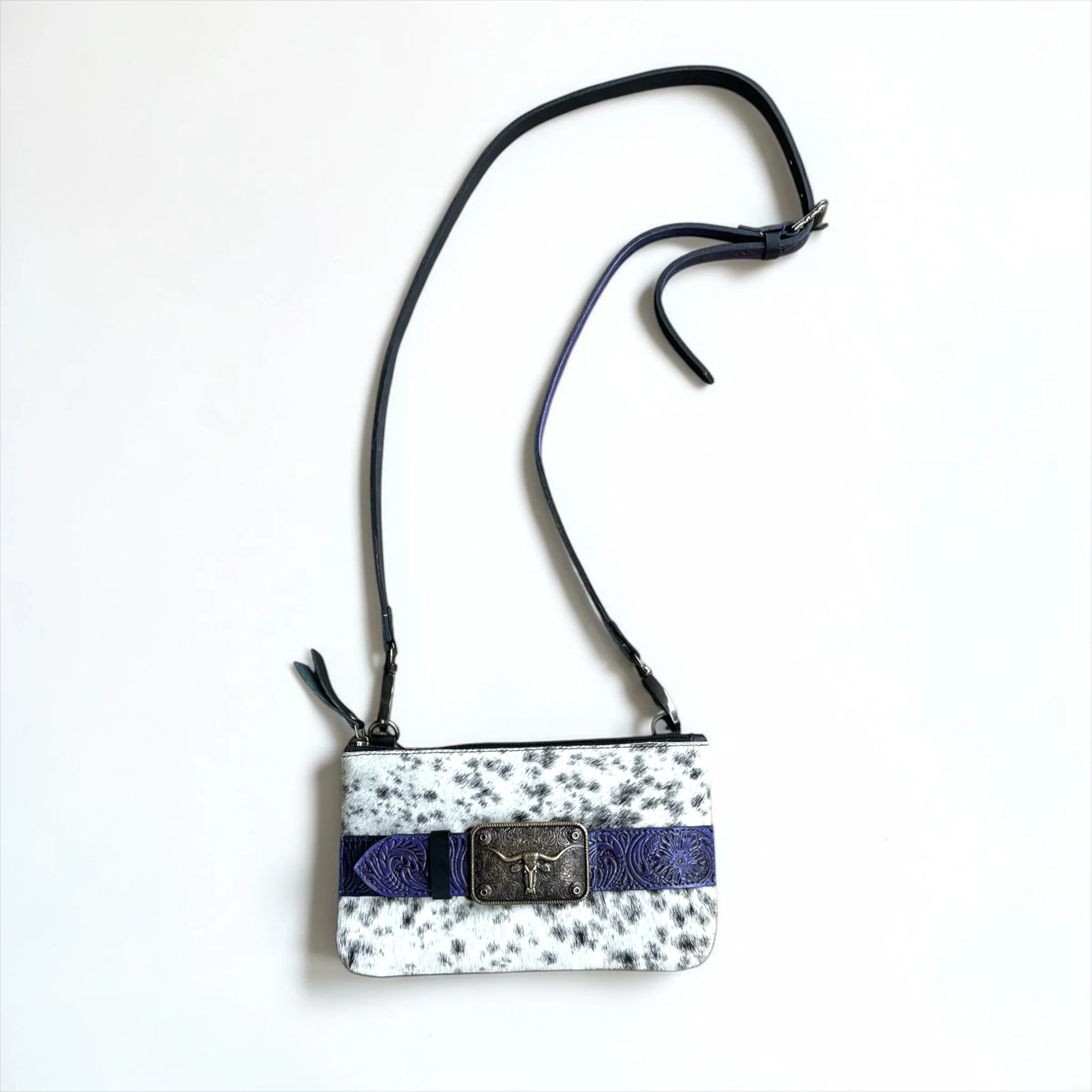 Purple buckle wristlet/crossbody - Image 2