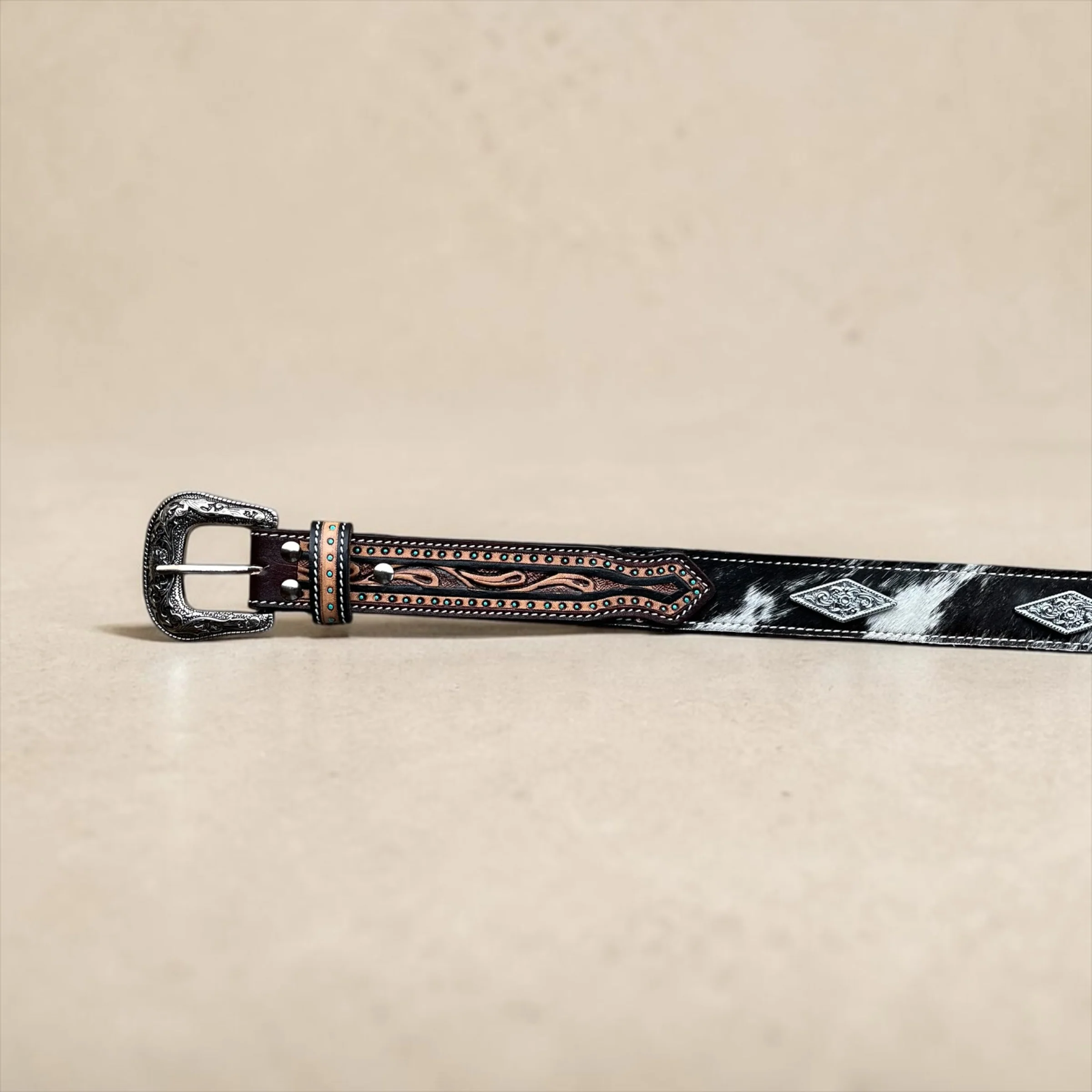 Rodeo tooled leather/cowhide belt - Image 2